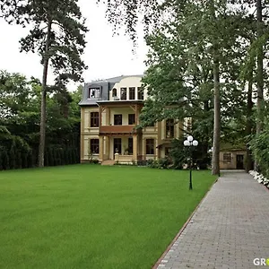 https://residenz-villa-kult.find-berlin-hotels.com